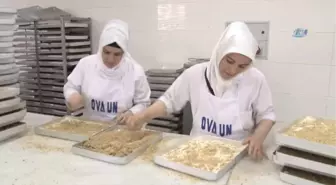 Gaziantepli Metin Usta İyi Baklavanın Nasıl Olacağını Anlattı: 'Baklavanın Görüntüsü, Sesi ve Tadı...