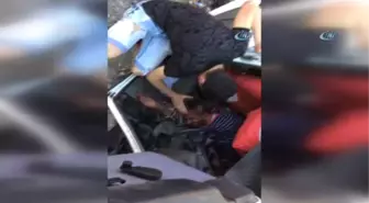 Takla Atan Otomobilde Can Pazarı: 1'i Ağır, 3 Yaralı