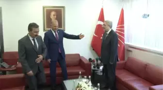 CHP Heyetinden MHP'ye Bayram Ziyareti