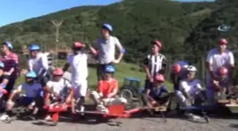 Tornet Yarışları Renkli Görüntülere Sahne Oldu