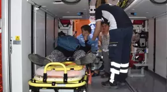 Yaralı İkizler Anneleri Olmadan Ambulanstan İnmedi