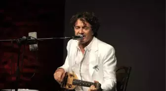 Balkan Müziğinin Ünlü İsmi Bregovic, Zagreb'de Konser Verdi