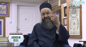 Cübbeli Ahmet Hoca'dan 'Şortlu Kız' Çıkışı