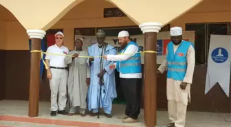 Hayır Sergisinin Geliri ile Benin'de Cami Yaptılar