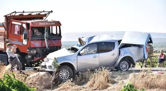 Kilis'te Askeri Araçla Kamyonun Çarpışması