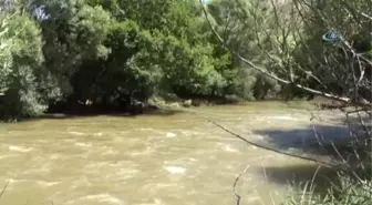 Melan Çayı'nda Kaybolan Adamın Cesedi Bulundu