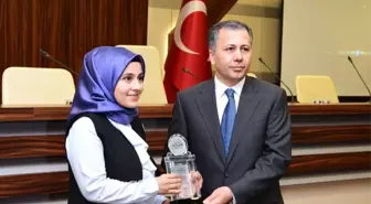 Uyuşturucu ile Mücadele Edenlere Plaket