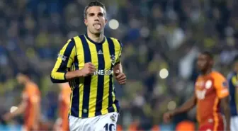 Van Persie, İngiltere'ye mi Dönüyor?