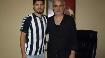 Manisaspor'a Berkay'la Hüseyin'den İmza