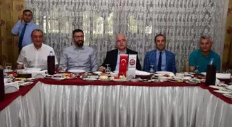 Vali Tuna Turizmcilerle Bir Araya Geldi