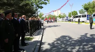 Atatürk'ün Erzurum'a Gelişinin 98. Yıldönümü Törenlerle Kutlandı