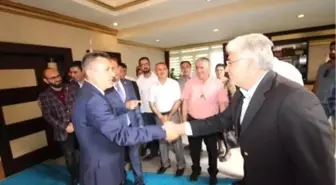 AK Parti Ağrı Teşkilatı Vali Elban'ı Ziyaret Etti