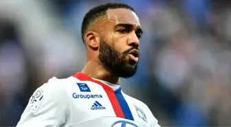 Arsenal, Lyon'lu Lacazette İçin 50 Milyon Euro'ya Anlaştı