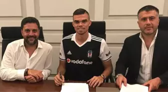 Beşiktaş, Pepe Transferinin Bittiğini İnstagram'dan Paylaştı