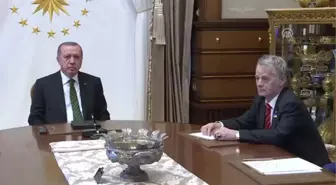 Cumhurbaşkanı Erdoğan, Kırım Tatar Türklerinin Lideri Kırımoğlu'nu Kabul Etti