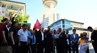 Arif Şirin (Ozan Arif) Hakkında, MHP Lideri Bahçeli'ye Hakaret Gerekçesiyle Suç Duyurusu