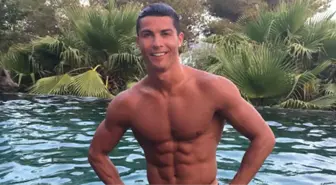 Cristiano Ronaldo, Ibiza'da PSG'nin Sahibiyle Görüştü