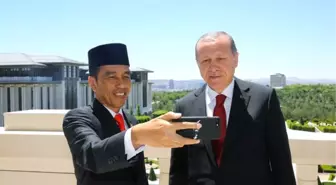 Endonezya Cumhurbaşkanı, Erdoğan'la Külliye'de Selfie Çekti