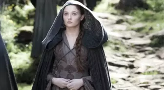 Game of Thrones'un Sansa Stark'ı: Cinselliği Diziden Öğrendim