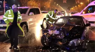 Maltepe'de Zincirleme Trafik Kazası; 4 Yaralı