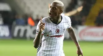 Mendes Araya Girdi, Talisca Dönüş Yaptı