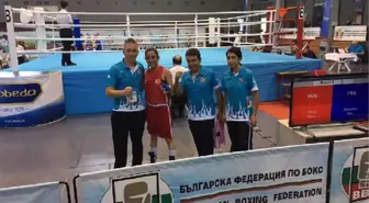 Nevşehirli Milli Boksör Melike Avrupa'da Final Şansı Arıyor