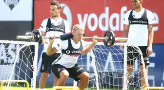 Beşiktaş'ta Hazırlıklar Sürüyor