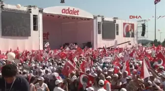 Maltepe Miting Alanında Konser Coşkusu