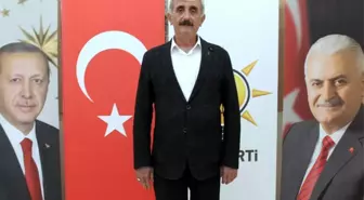 Ak Partili Başkan Kaza Geçirdi