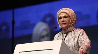Bezmialem Vakıf Üniversitesi'nin 2016-2017 Akademik Yılı Mezuniyet Töreni