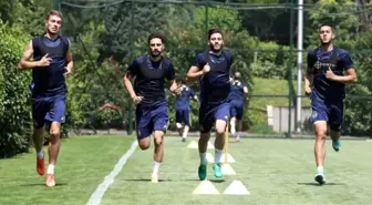 Fenerbahçe Genç Futbol Takımı'nda 2 Kadro Dışı