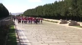 Şehit ve Gazi Çocuklarından Anıtkabir'e Ziyaret