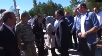 Sivas Bakan Yılmaz Sivas'ta Ziyaretlerde Bulundu
