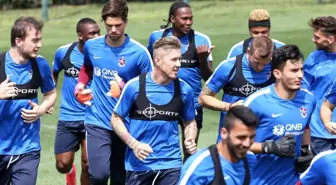 Trabzonspor'da Yeni Transfer Kucka İlk Antrenmana Çıktı