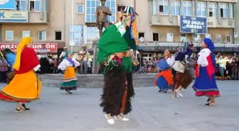 Akşehir'de Dans ve Halk Oyunu Ekipleri Final Yaptı