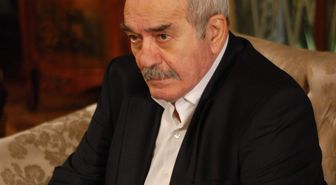 Fikret Hakan Hayatını Kaybetti