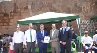 Ahlat'ta Proje Tanıtım Toplantısı