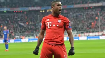 Juventus, Douglas Costa Transferini Açıkladı