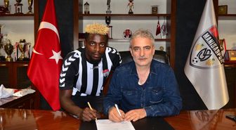 Manisaspor'da Çifte Imza
