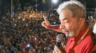 Brezilya'nın Efsanevi Başkanı Lula'ya 9 Yıl Hapis