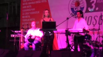 Resul Dindar Gülüç'te Hayranlarını Coşturdu