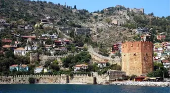 Alanya Kalesi'nde Engelliler İçin Yaya Yolu