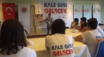 Çanakkale'de 'Kale Gibi Gelecek-Satranç Eğitim Projesi' Başladı