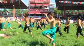 Kırkpınar Rekor Sayıda Pehlivanla Başladı