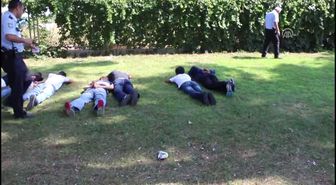 Parkta Bıçaklı Gasp Iddiası