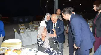 Şehit Aileleri ve Gaziler Demokrasi ve Milli Birlik Yemeğinde Bir Araya Geldi