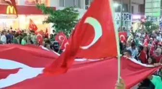 15 Temmuz'da Vatandaşlar Meydanlara Akın Etti