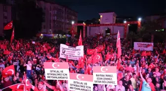 Darıca'da On Binler Demokrasi Nöbetinde Buluştu