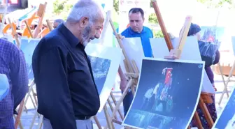 İha'nın 'Oradaydık, Unutmadık, Unutturmadık' Sergisi İlgi Gördü