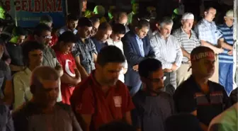 İzmir'de 15 Temmuz Demokrasi ve Milli Birlik Günü Coşkuyla Kutlanıyor (3)